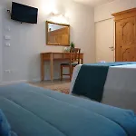 Oda ve Kahvaltı Erilla Centenaro