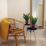 Erilla Oda ve Kahvaltı